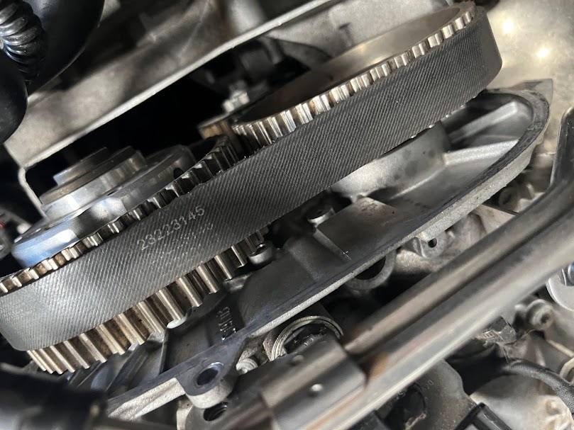 Detalle de un sistema de distribución inspeccionado en Volcano Garage